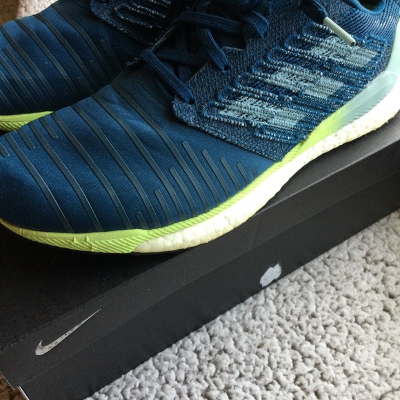 Adidas Solar Boost Running Shoes - Picture 6 of 9